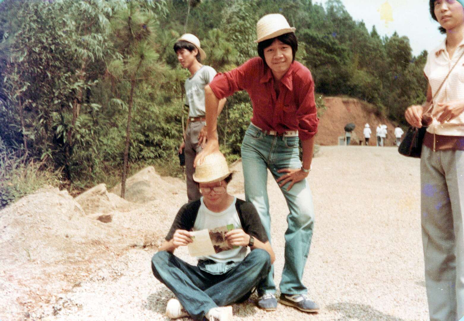 1982-1985Dong+HaiXin_0043_a 